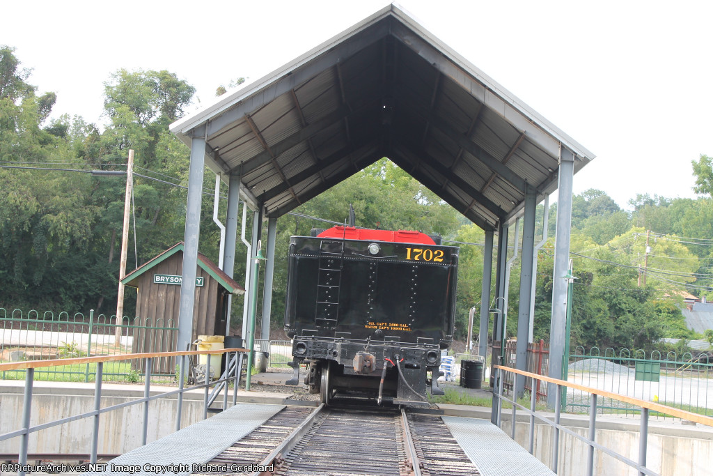 GSMR 1702 at the turntable 